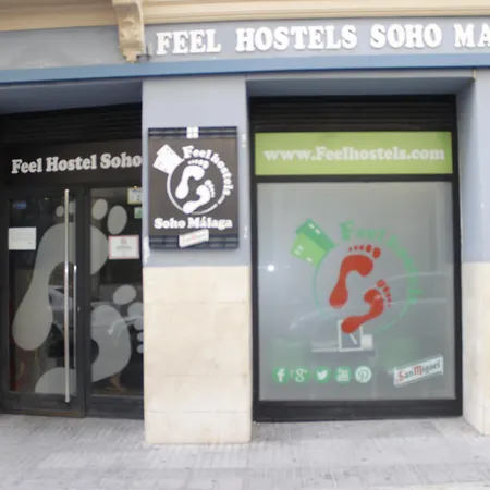 Feel Soho Хостел